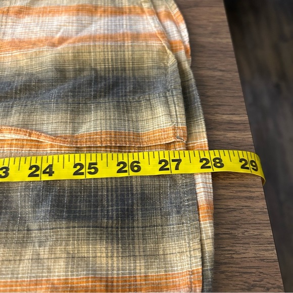 Columbia Lightweight Cotton Plaid Shirt - Picture 14 of 15